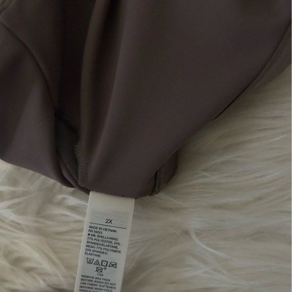 Old navy Shiny Brown Crop Top - Picture 5 of 5